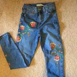 TOPSHOP JEANS